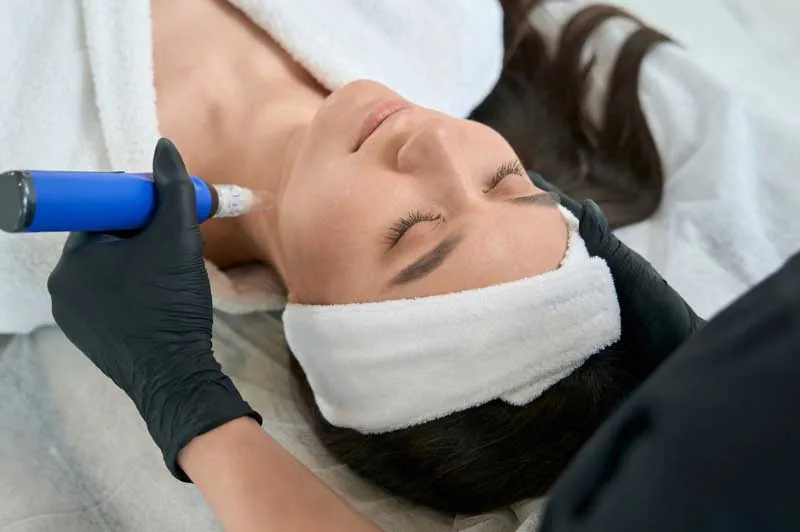 Skin Treatments In Houston Texas From Dermaluxe Spa - Come To Dermaluxe Spa Today To Book Your Appointment - Skin Treatments Including Facials And Hydrafacials Are A Top Selling Service At Dermaluxe Spa In Houston Tx