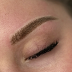 permanent-eyebrows-combo-brows-powder-hairstrokes-dermaluxe-spa